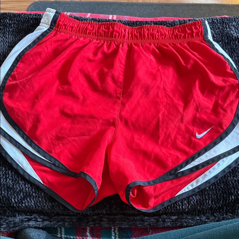 nike shorts